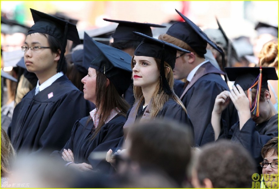 L'actrice Emma Watson diplômée de l'Université de Brown