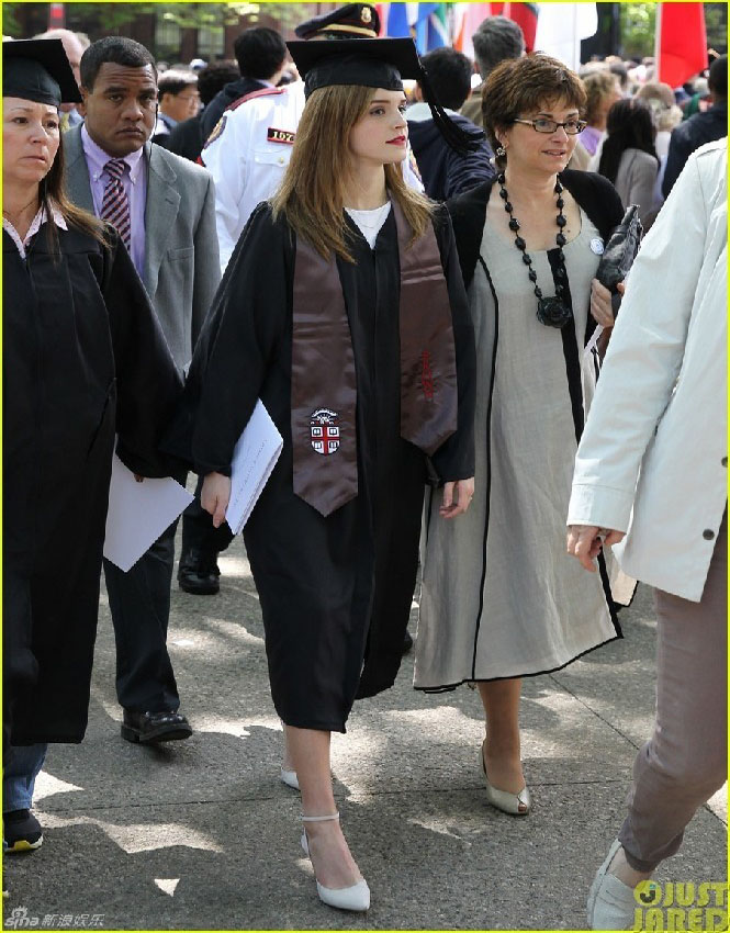 L'actrice Emma Watson diplômée de l'Université de Brown