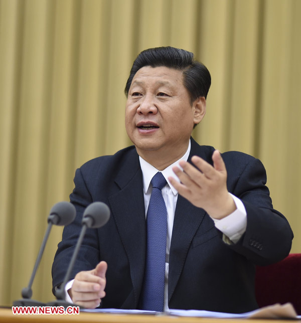 Xi Jinping appelle à la formation de "réseaux anti-terroristes" au Xinjiang
