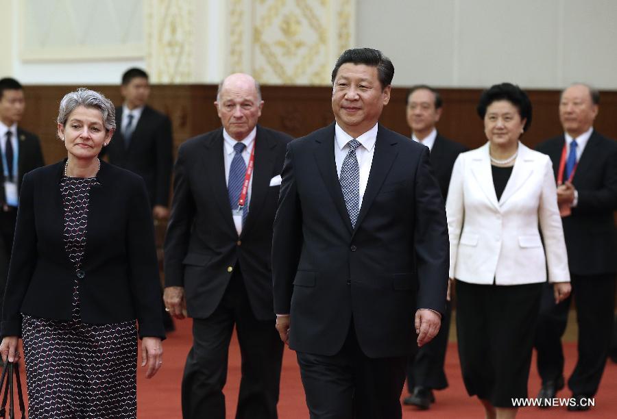 Xi Jinping met l'accent sur le rôle de l'ingénierie dans le développement