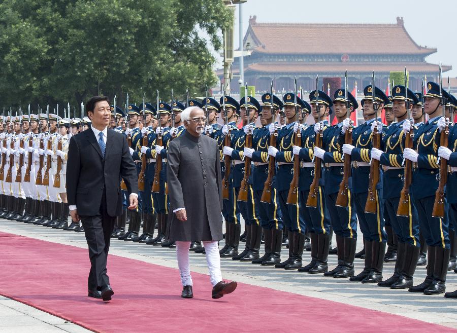 Le vice-président chinois s'entretient avec son homologue indien