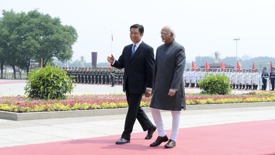 Le vice-président chinois s'entretient avec son homologue indien