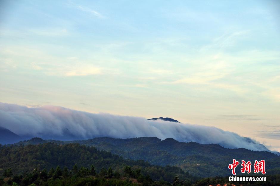 Photos : une impressionnante cascade de nuages dans le Jiangxi