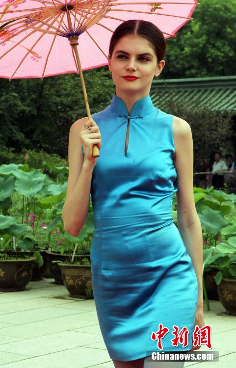 Superbe défilé de qipao à Yangzhou