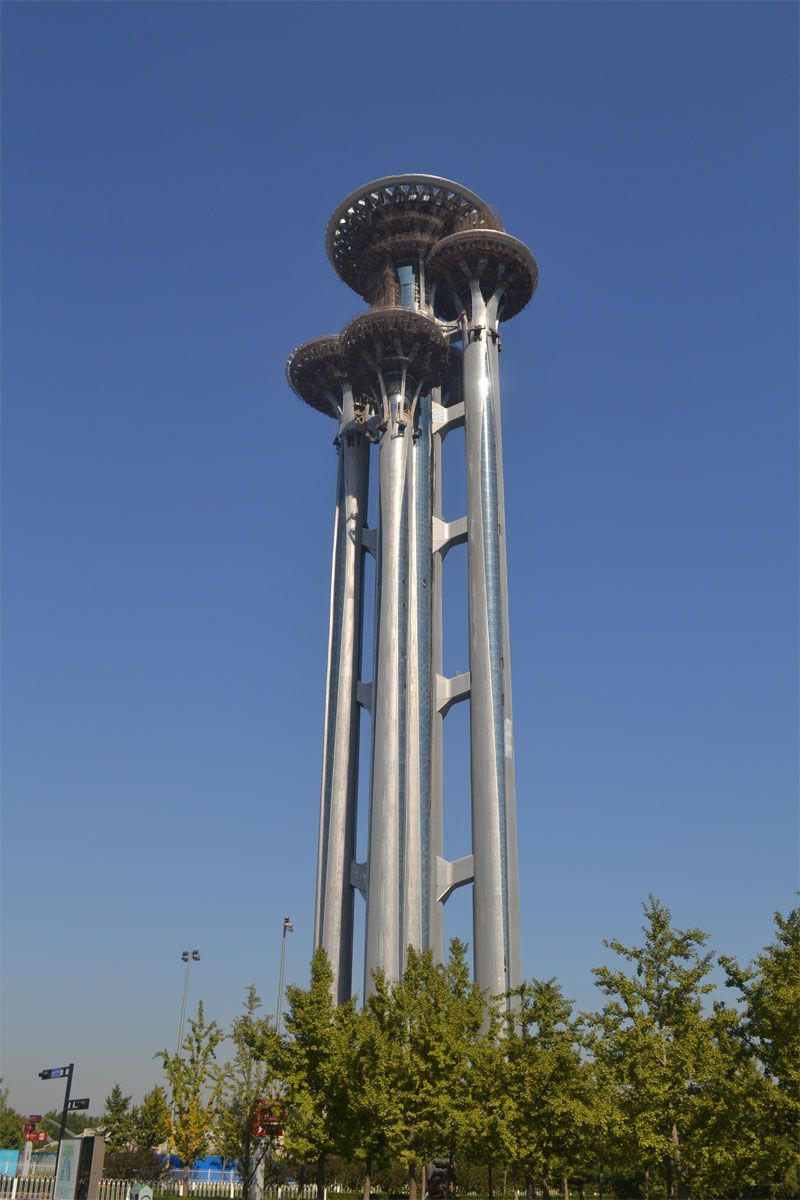 La tour « Grand clou » dévoilée à Beijing