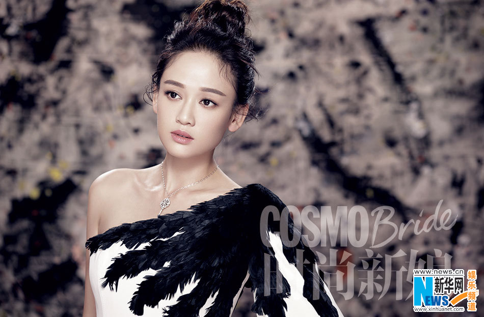 L'actrice Joe Chen pose pour un magazine