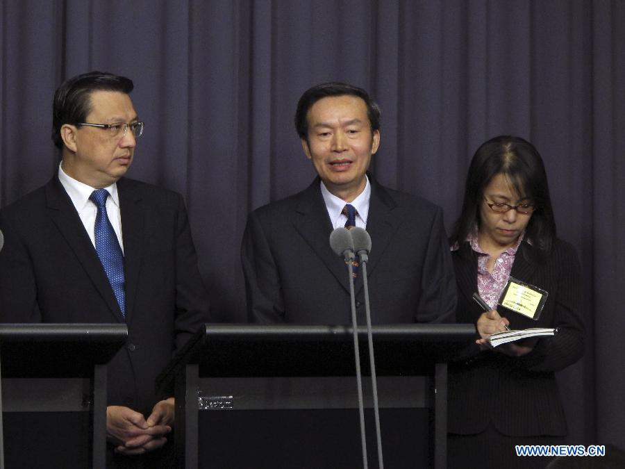 Vol MH370 : des ministres d'Australie, de Chine et de Malaisie "modérément optimistes" que l'appareil sera retrouvé