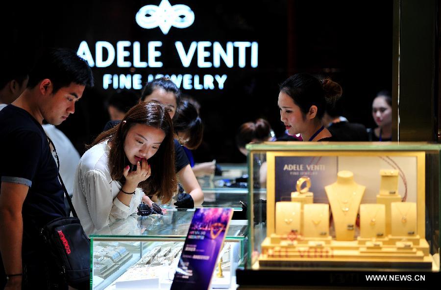 Chine : ouverture à Sanya de la plus grande boutique hors taxe du monde 