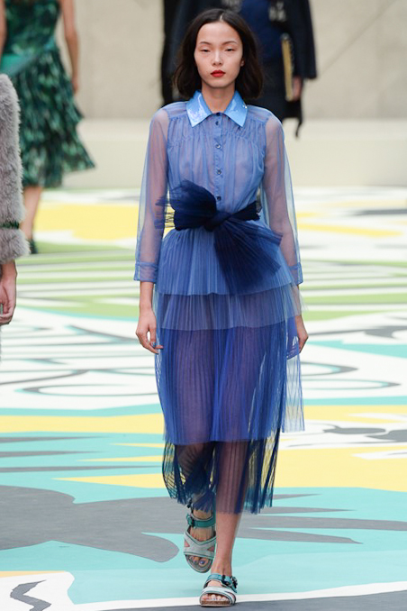 Zhao Wei au défilé Burberry Prorsum de Londres