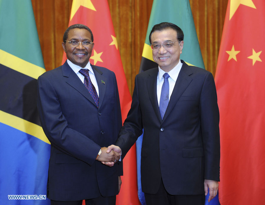 Le PM chinois rencontre le président tanzanien