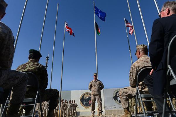 Fin du retrait troupes américaines et britanniques d'Afghanistan après 13 ans de guerre