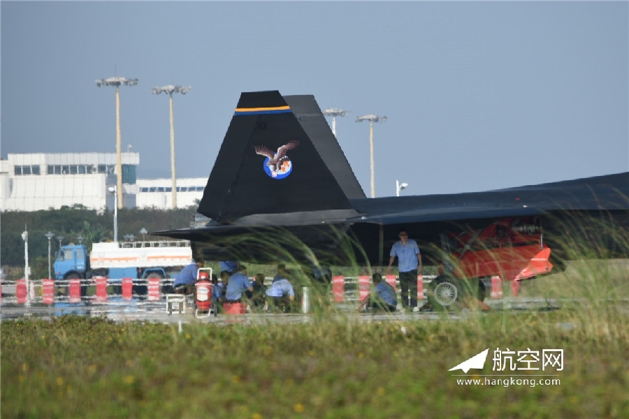 Le nouveau chasseur chinois J-31 sera présenté pour la première fois au Salon de Zhuhai