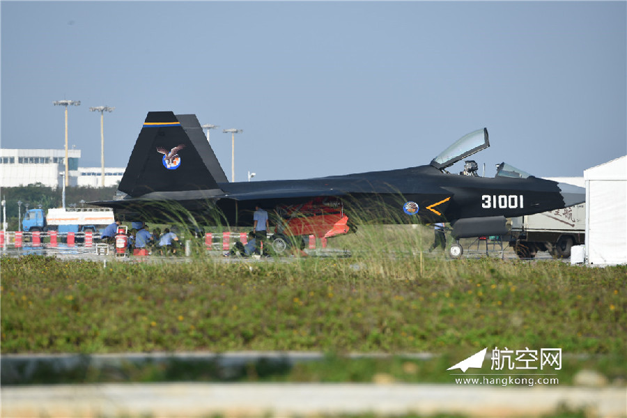 Le nouveau chasseur chinois J-31 sera présenté pour la première fois au Salon de Zhuhai