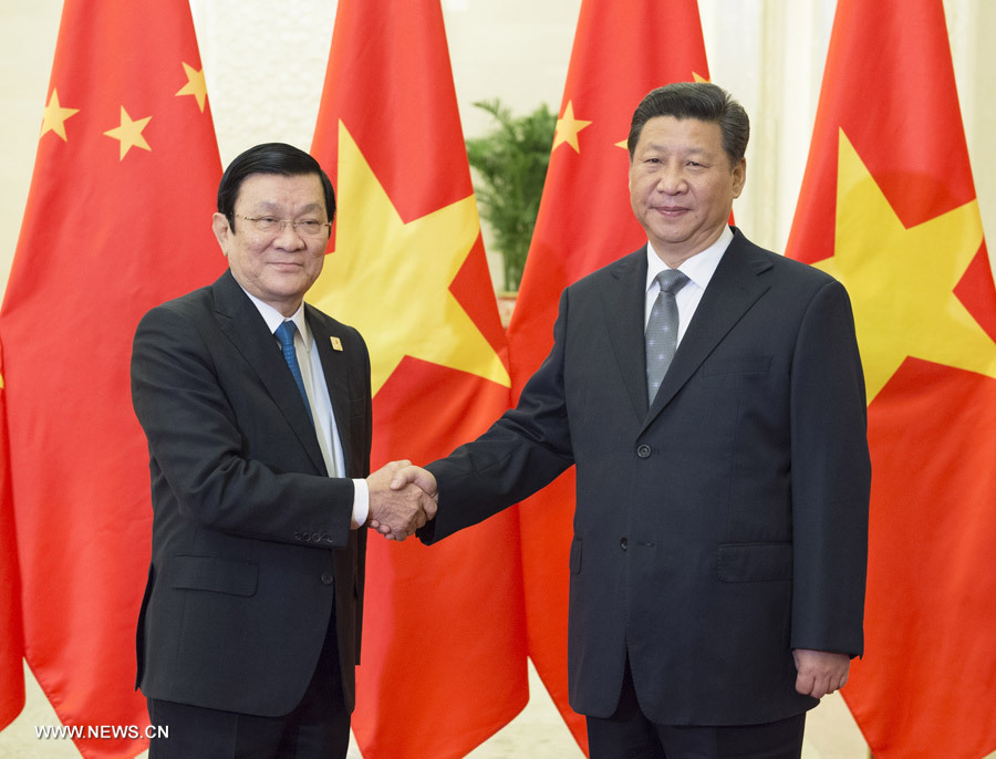 La Chine et le Vietnam traiteront les problèmes maritimes par le dialogue et la consultation