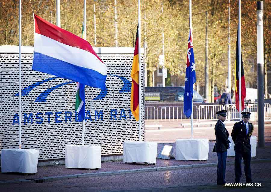 Pays-Bas : cérémonie nationale en mémoire des victimes du vol MH17