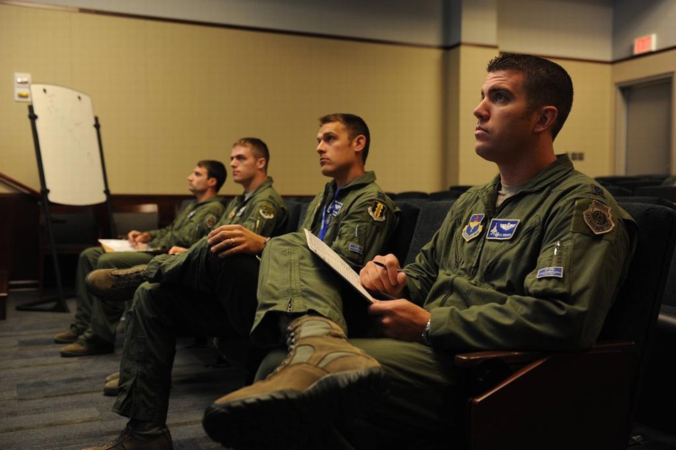 Exercice conjoint de chasseurs F-22 et de F-35 de l’US Air Force