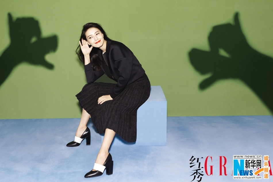 L'actrice chinoise Gao Yuanyuan pose pour un magazine