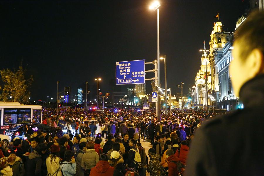Shanghai : 35 morts dans une bousculade lors du Nouvel An
