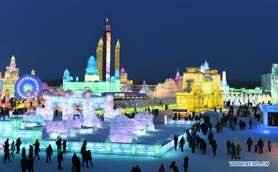 Harbin :  le Festival international de glace en images