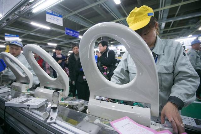 Les quatre coups durs de l'industrie manufacturière chinoise