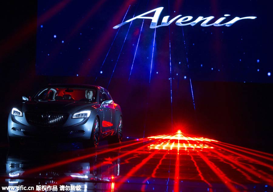 General Motors dévoile son modèle Buick Avenir concept lors d'une manifestation avant le salon de l'automobile de Shanghai, le 19 avril 2015.[Photo/IC]
