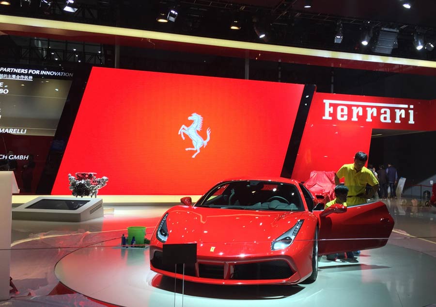 Présence d'une Ferrari 488 GTB au 16e Salon international de l'automobile de Shanghai, le 20 avril 2015. [Photo/IC].