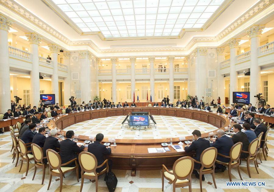 La Chine et la Russie intensifieront leur coopération en matière d'investissement 