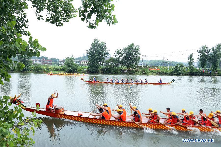 Photo prise le 18 juin 2015 dans le district de Suxian de la ville de Chenzhou, dans la province du Hunan (centre de la Chine). (Xinhua/Liu Hongliang)