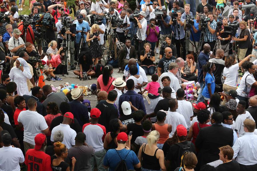 Ferguson rend hommage à Michael Brown un an après sa mort