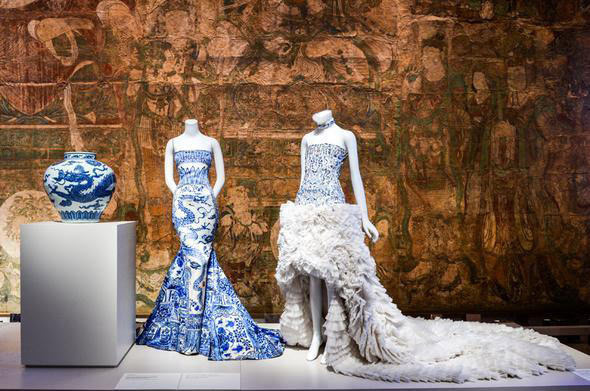 Record de visites pour une exposition sur la mode chinoise à New York