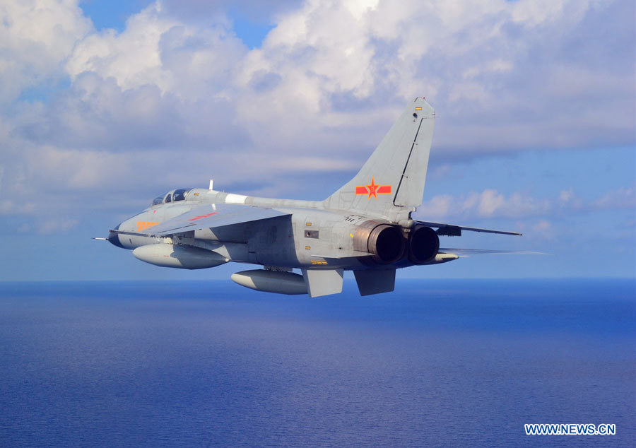 Cinq avions de combat chinois participent à des manoeuvres navales sino-russes