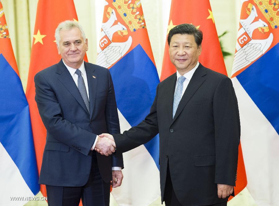 Le président chinois rencontre son homologue serbe