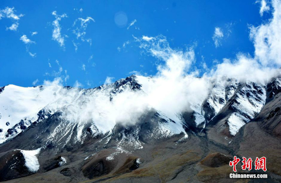 La splendeur du glacier Mengke dans le Gansu