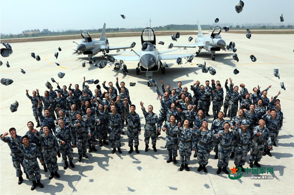 Journée de la Victoire :  la force aérienne à l'honneur