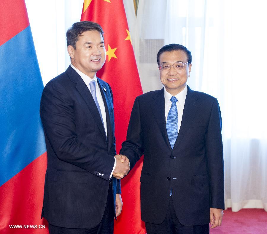 Le Premier ministre chinois rencontre son homologue mongol