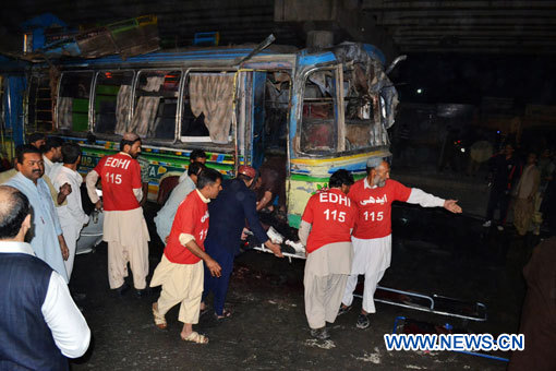 Pakistan : onze tués dans un attentat visant un autocar