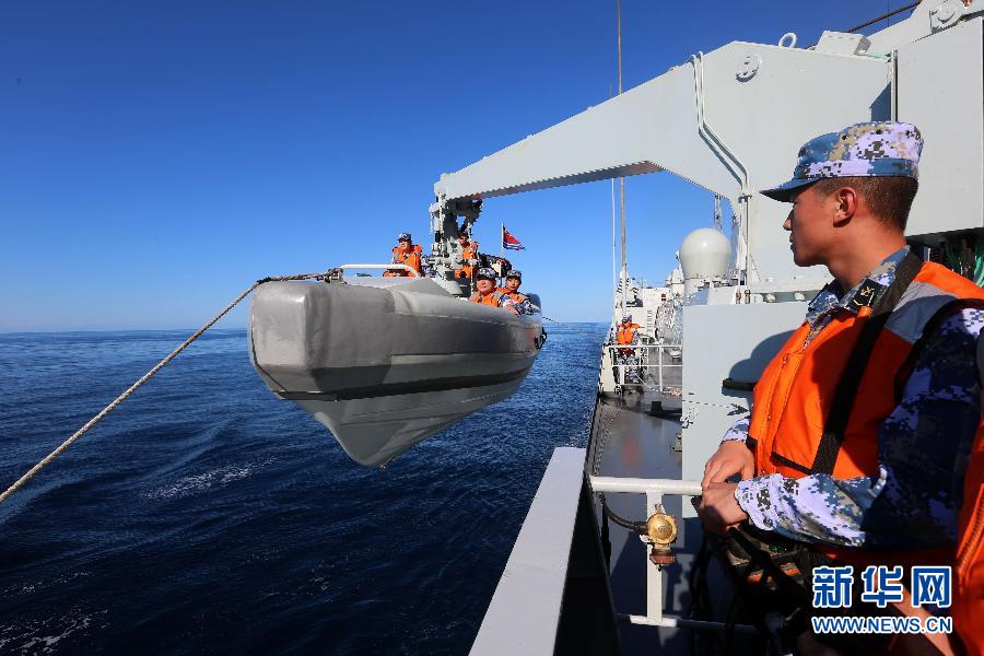 Exercices militaires conjoints entre les marines chinoise et américaine