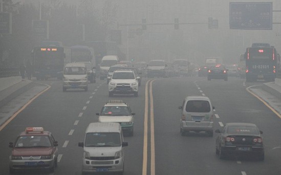 Chine : smog persistant dans le nord, pluie prévue dans le sud