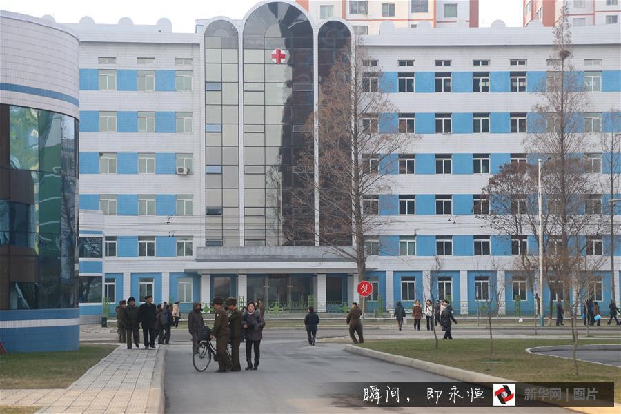 Les scientifiques aux petits soins à Pyongyang