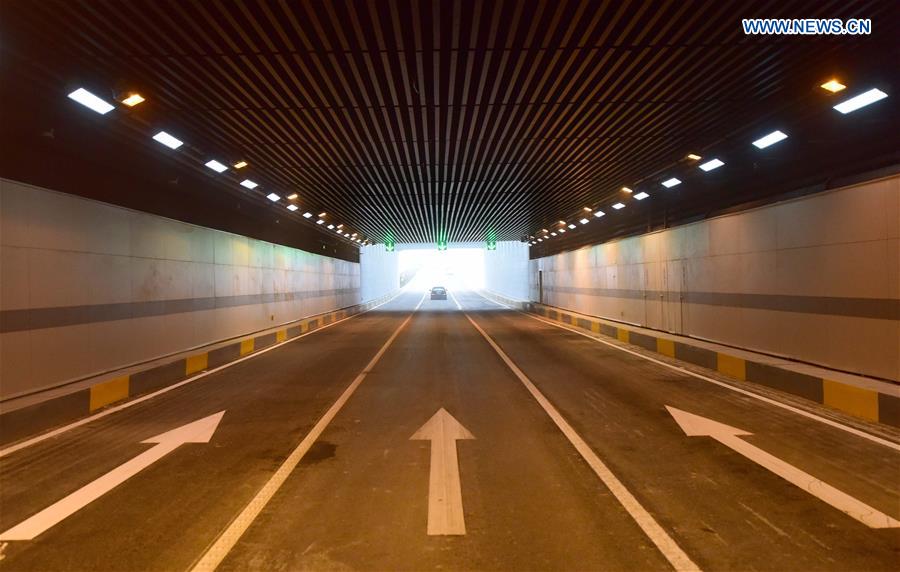 Hubei : ouverture du plus long tunnel sous un lac