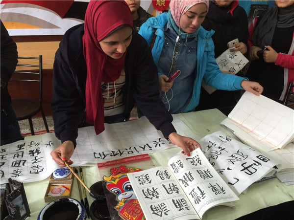 Salon du livre chinois 2016 au Caire