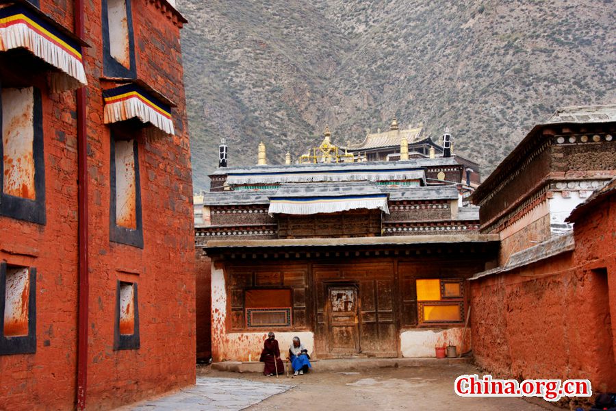 Le monastère de Labrang, un  lieu sacré des pèlerins
