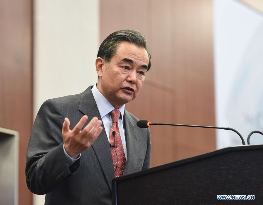Le ministre chinois des A.E. fait le point sur les priorités diplomatiques de la Chine devant un think-tank américain 