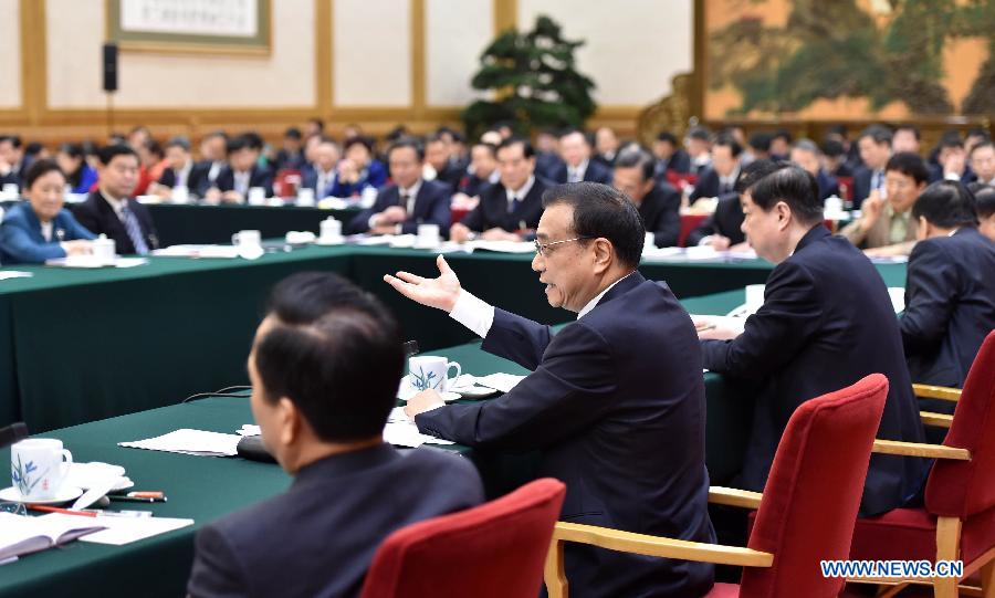 Le PM chinois appelle à un nouvel élan pour promouvoir la croissance économique