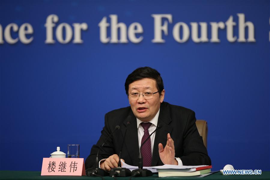 Ministre des Finances : la Chine réussira face aux prêts irrécouvrables
