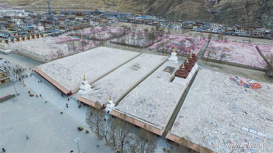 Chine : la préfecture de Yushu après sa reconstruction