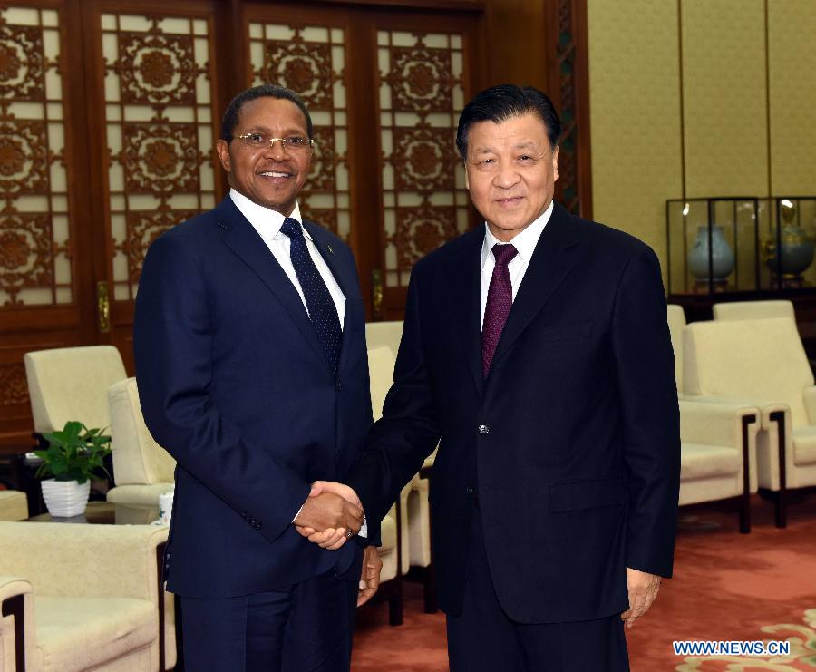 La Chine et la Tanzanie s'engagent à renforcer les échanges entre leurs partis au pouvoir