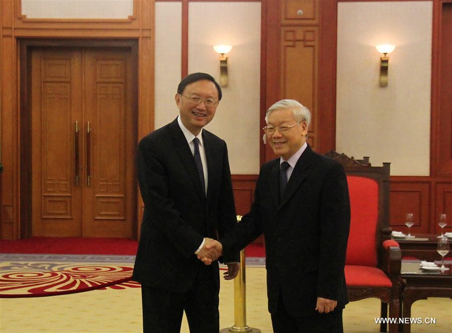 Le conseiller d'Etat chinois Yang Jiechi rencontre des dirigeants vietnamiens à Hanoi