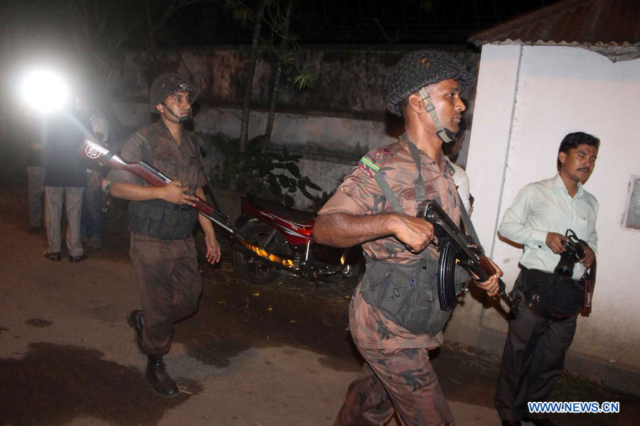 Bangladesh: 20 otages tués et 13 autres secourus dans un restaurant à Dacca