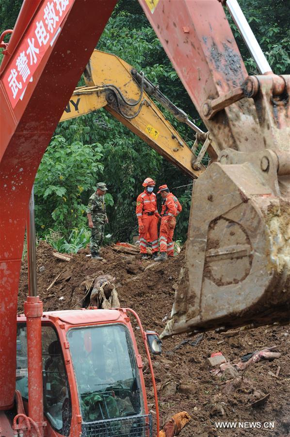 23 morts et sept blessés dans un glissement de terrain au Guizhou